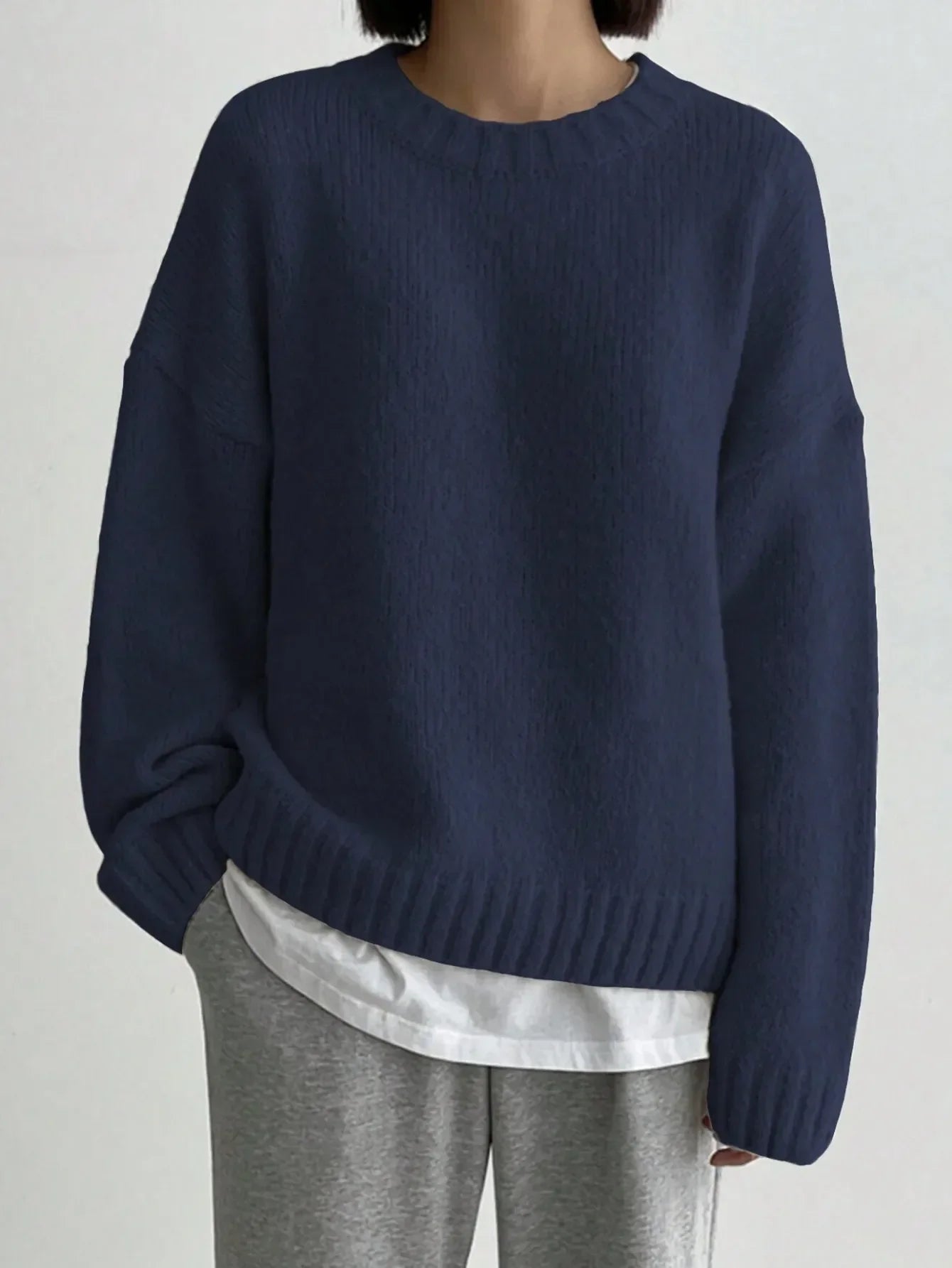 Cozy Women's Oversized Knit Sweater for Everyday Wear