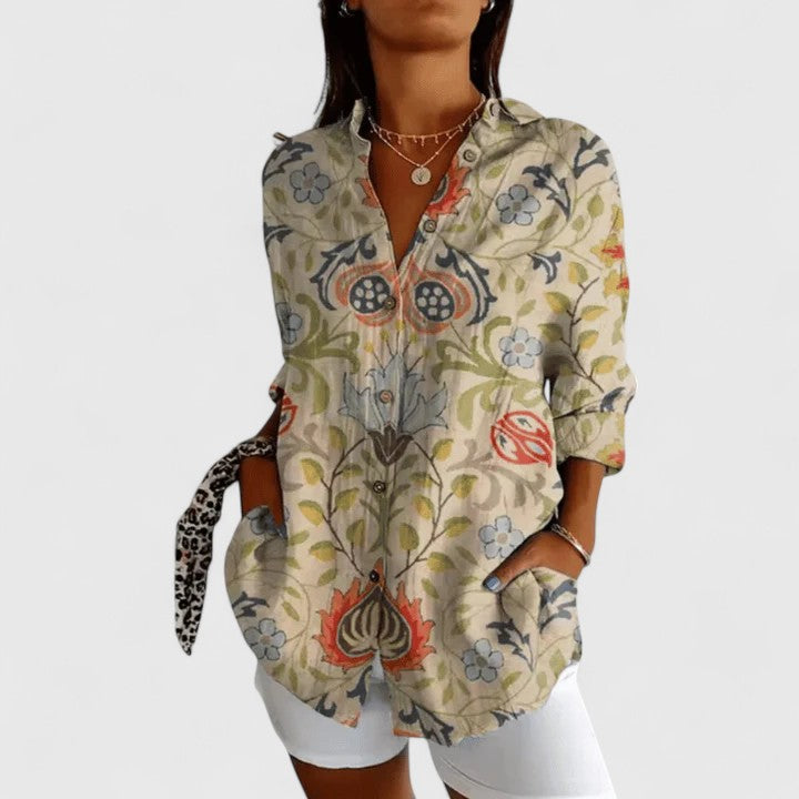 Chic Floral Blouse for Stylish Occasions
