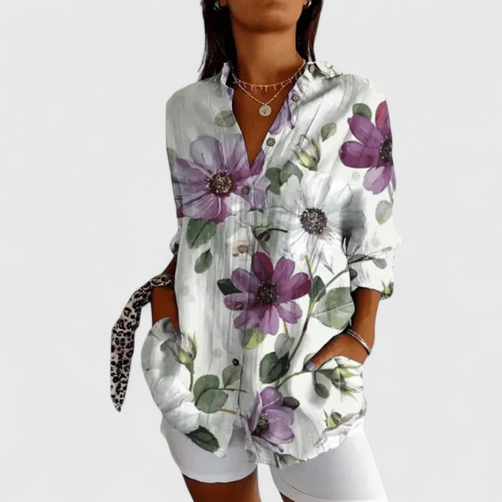 Chic Floral Blouse for Stylish Occasions