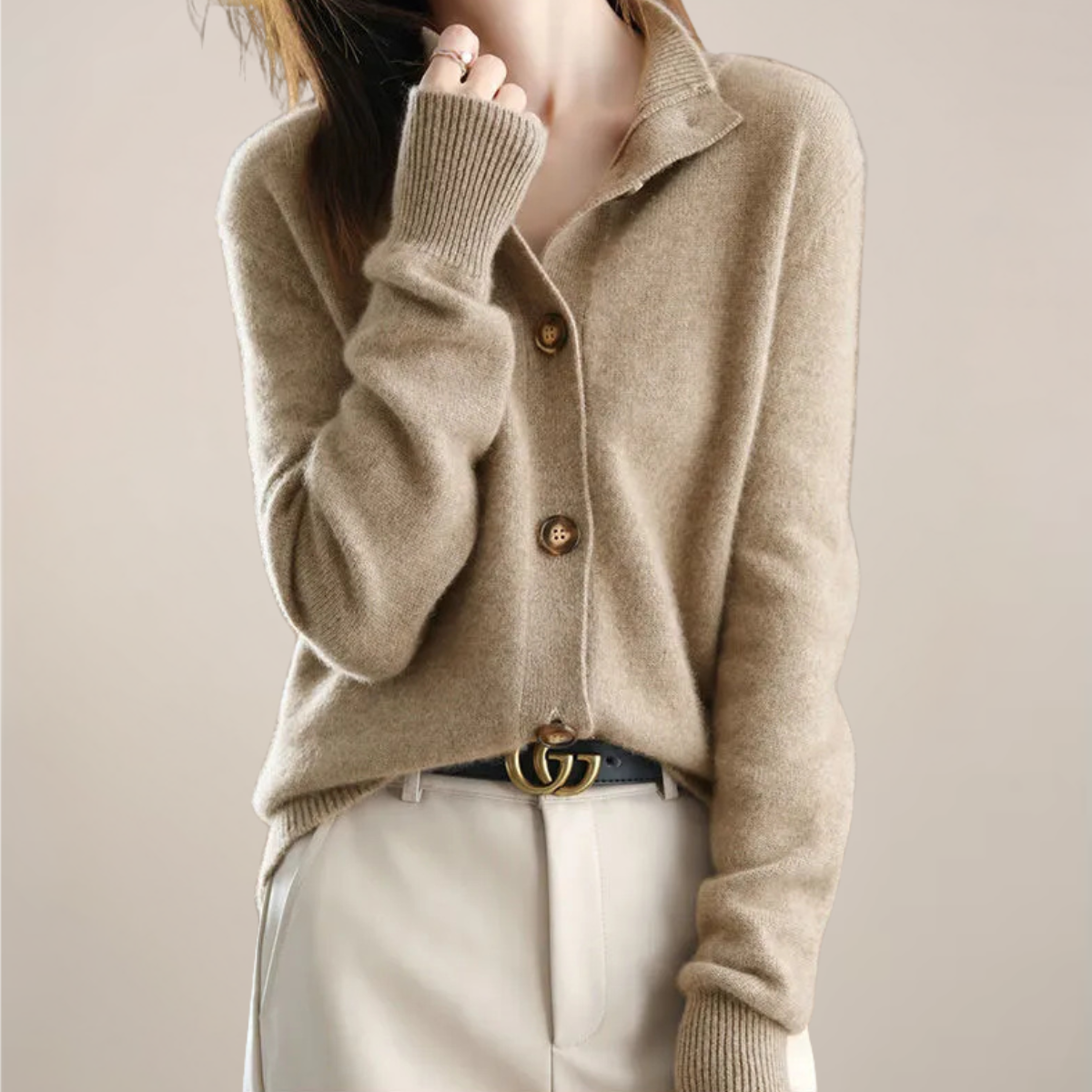 Women’s Cream Button-Front Cardigan Sweater for Any Occasion