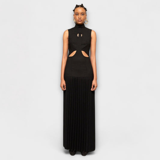 Kristen - Stylish Maxi Dress with Pleats & Cutouts for Any Occasion
