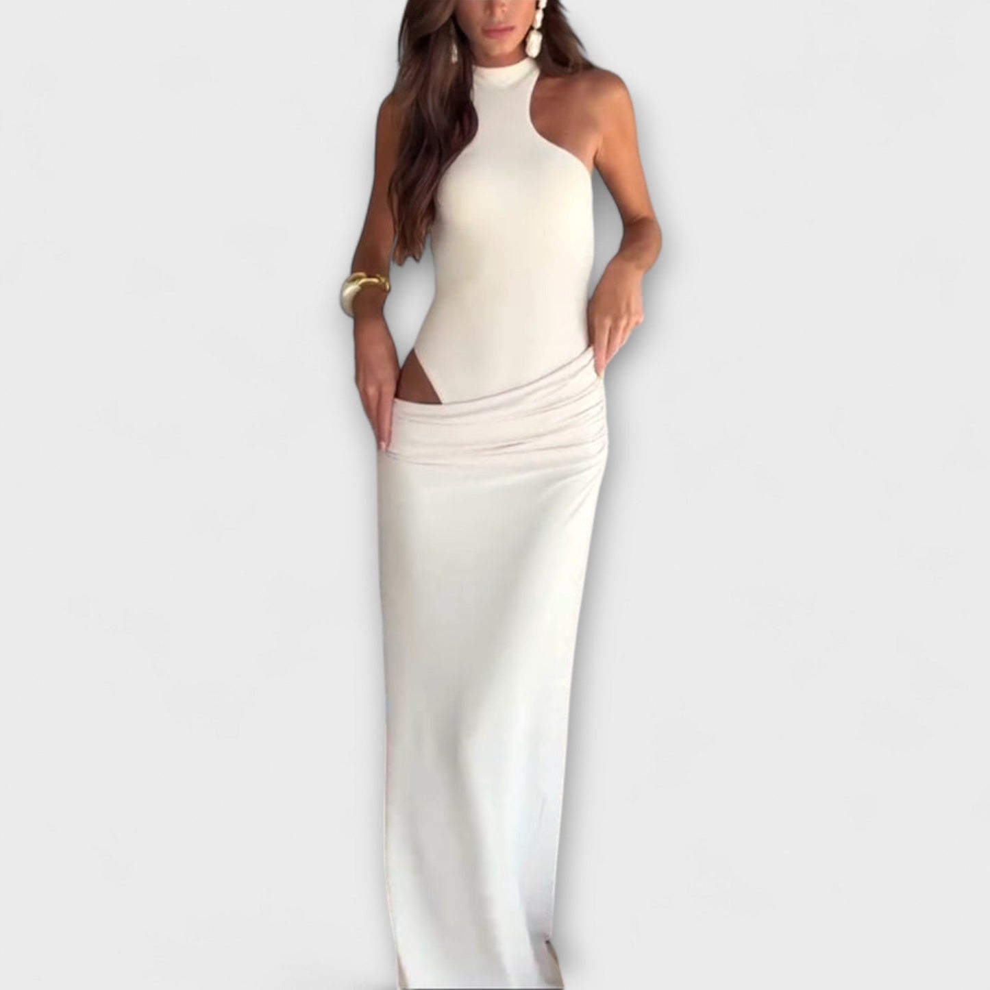 Minna - Alluring Sleeveless Cut-Out Dress for Nights Out