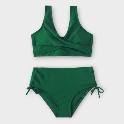 Chic 2-Piece Bikini Set for Beach & Pool