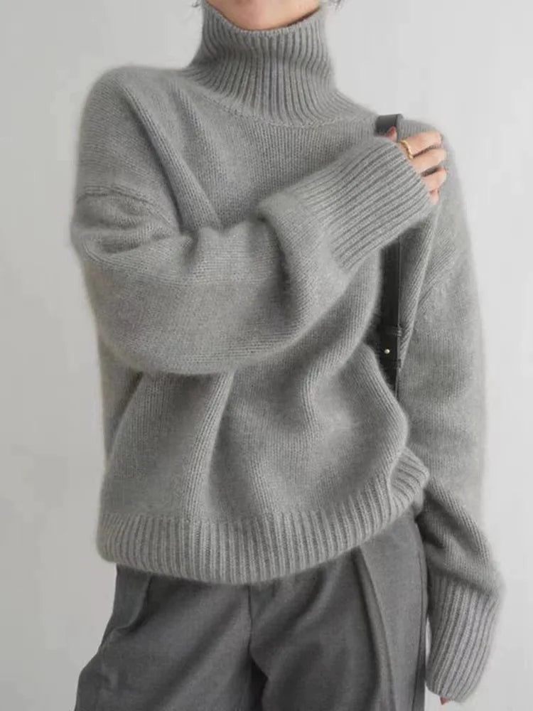 Elizabeth - Cozy Knit Turtleneck for Everyday Wear