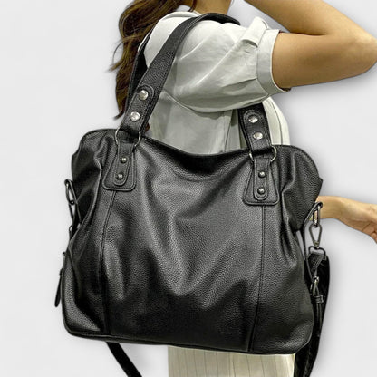Chic Hobo Shoulder Bag for Everyday Style