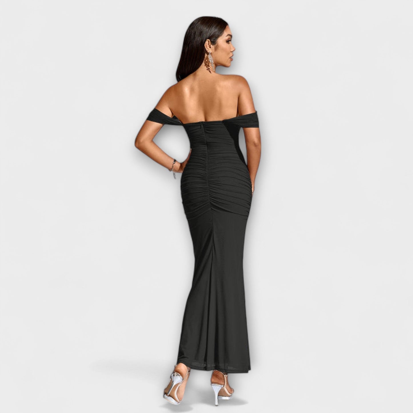 Ione - Chic Off-Shoulder Ruched Dress for Any Occasion