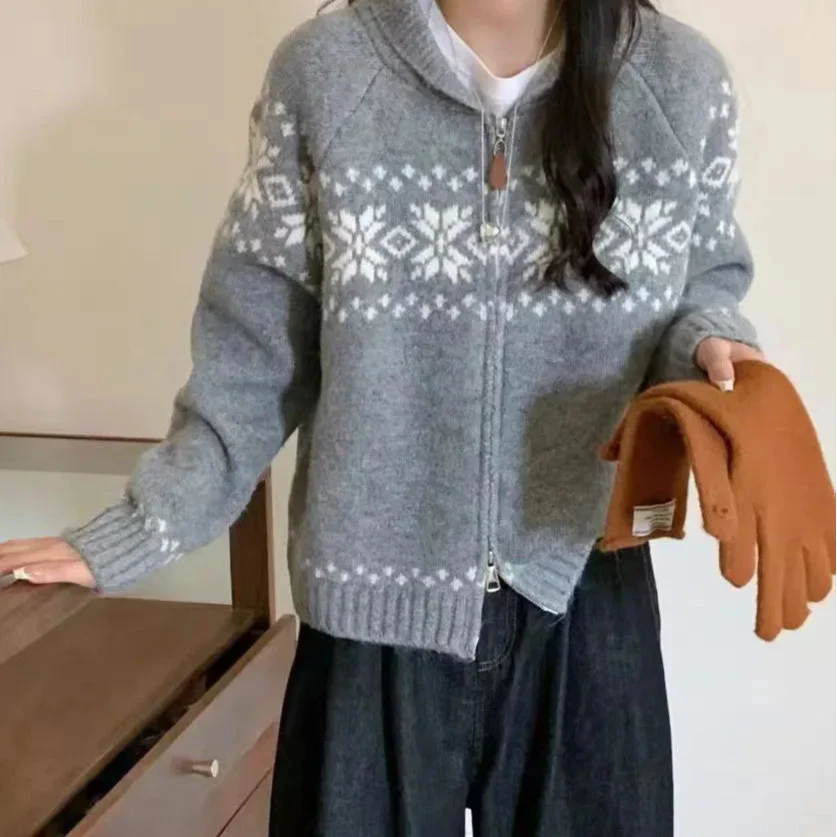Faith - Cozy Knit Cardigan for All Occasions