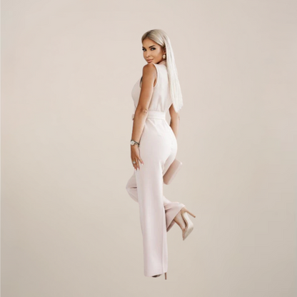 Chic Sleeveless Wide-Leg Jumpsuit for Any Occasion