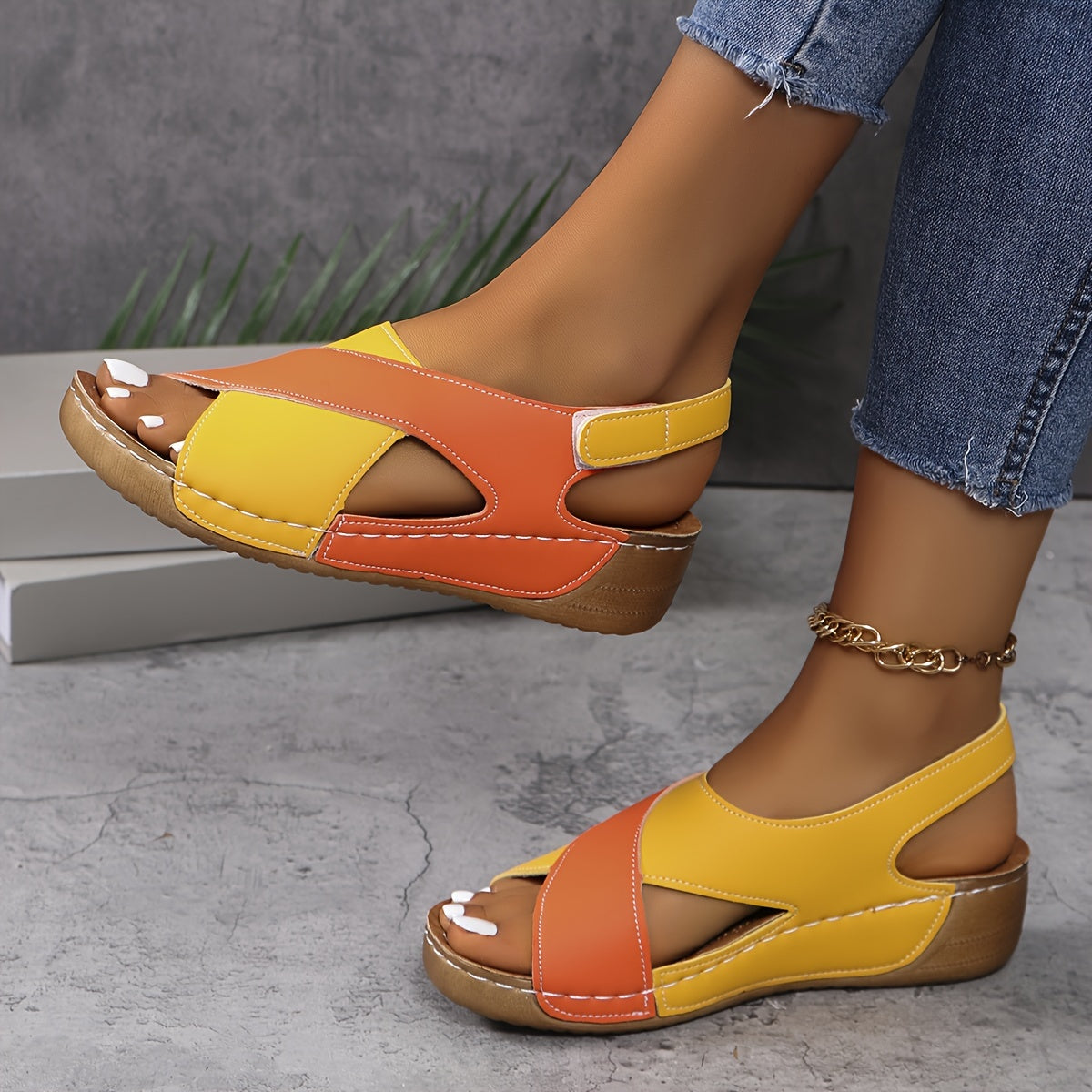 Chic Women's Sandals for Daily Adventures