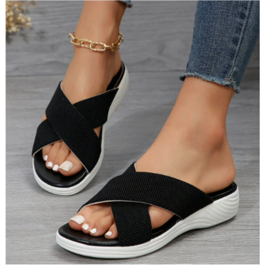 Chic Summer Sandals for Women - Ideal for Beach Days