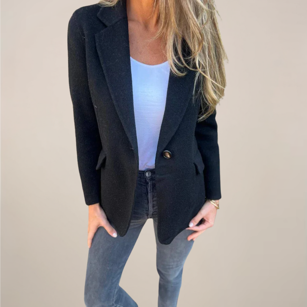 Chic Women's Blazer Jacket - Notch Lapel & Flap Pockets for Work or Events
