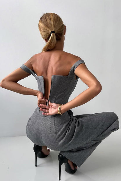 Chic Women's Three-Piece Suit: Blazer, Corset, Wide-Leg Trousers for Stylish Occasions