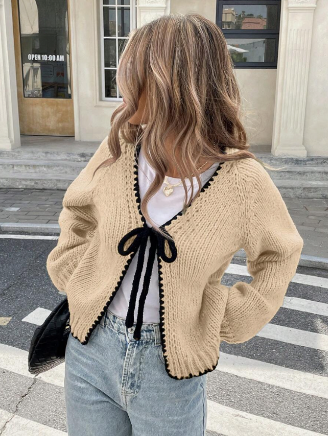 Chic Cropped Knit Cardigan for Everyday Wear