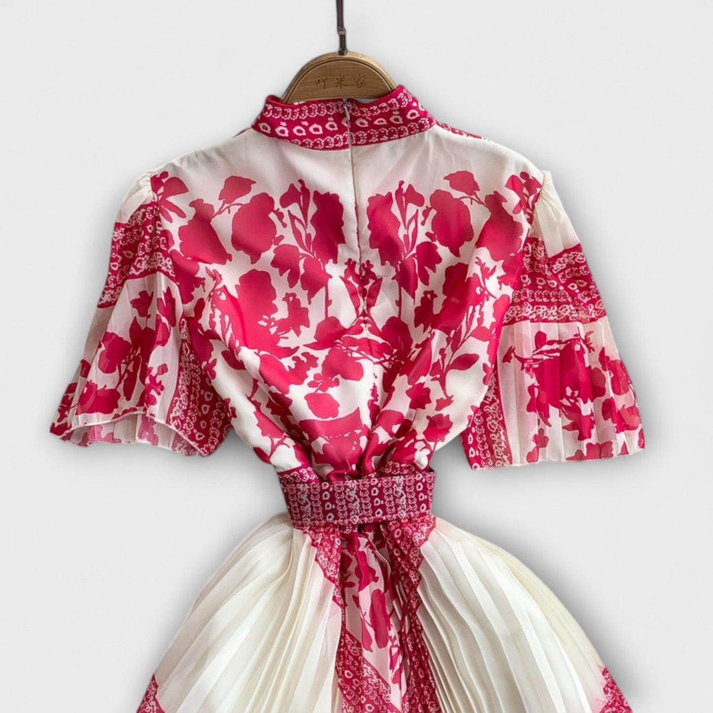 Delilah - Retro Chic Dress for Any Occasion