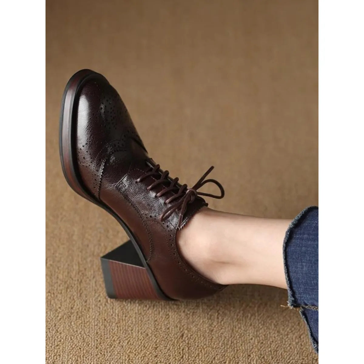 Classic Margot Pumps for Chic Occasions