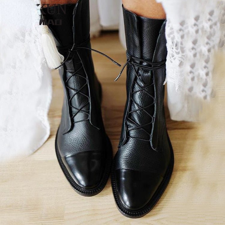 Emma - Stylish Vegan Leather Winter Boots for Every Occasion