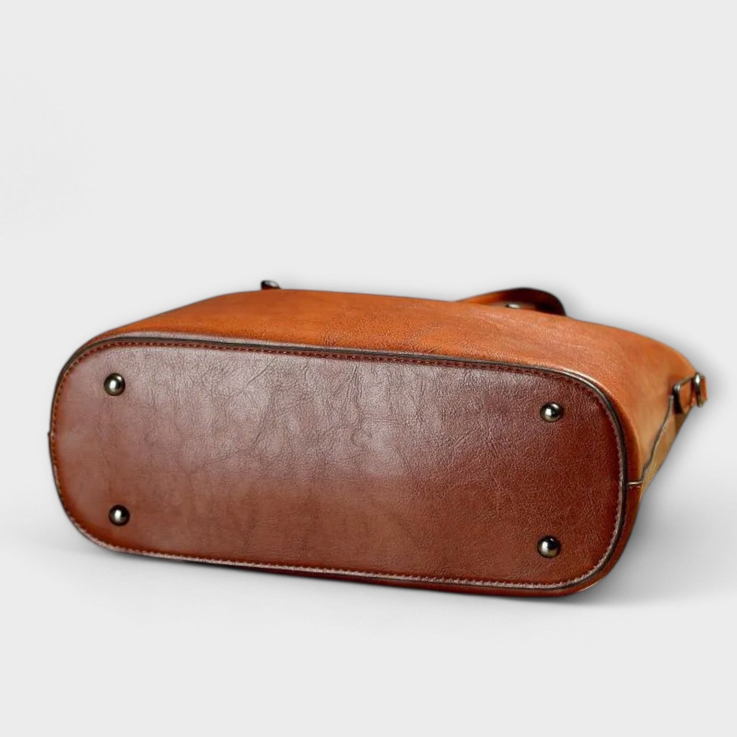 Olivia - Chic Vintage Shoulder Bag for Any Occasion